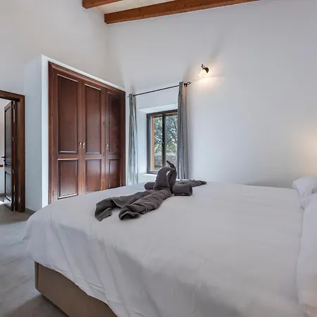 Son Guillot De'n Pedro Holiday home